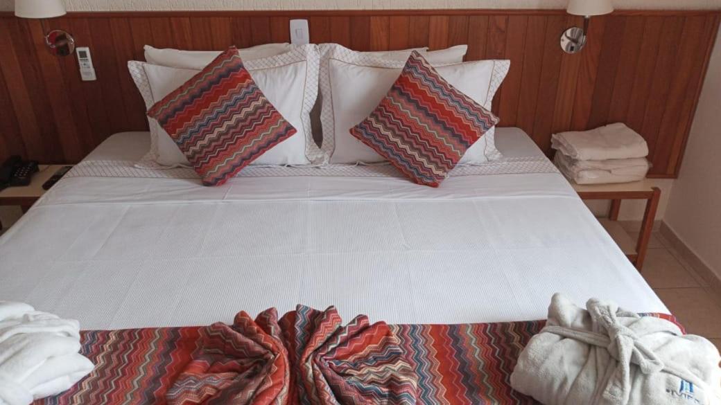 Hotel Riviera Линс Екстериор снимка